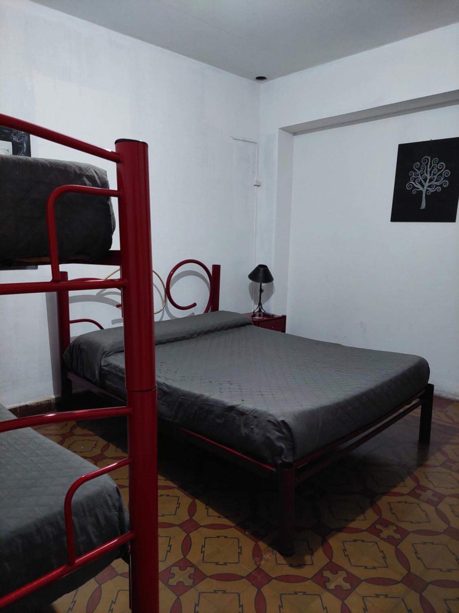 Hostal La Pachamama Сальта Экстерьер фото